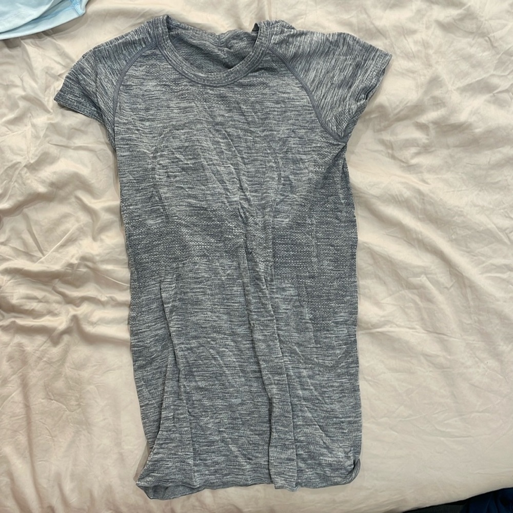 Heather Grey Swiftly Short Sleeve